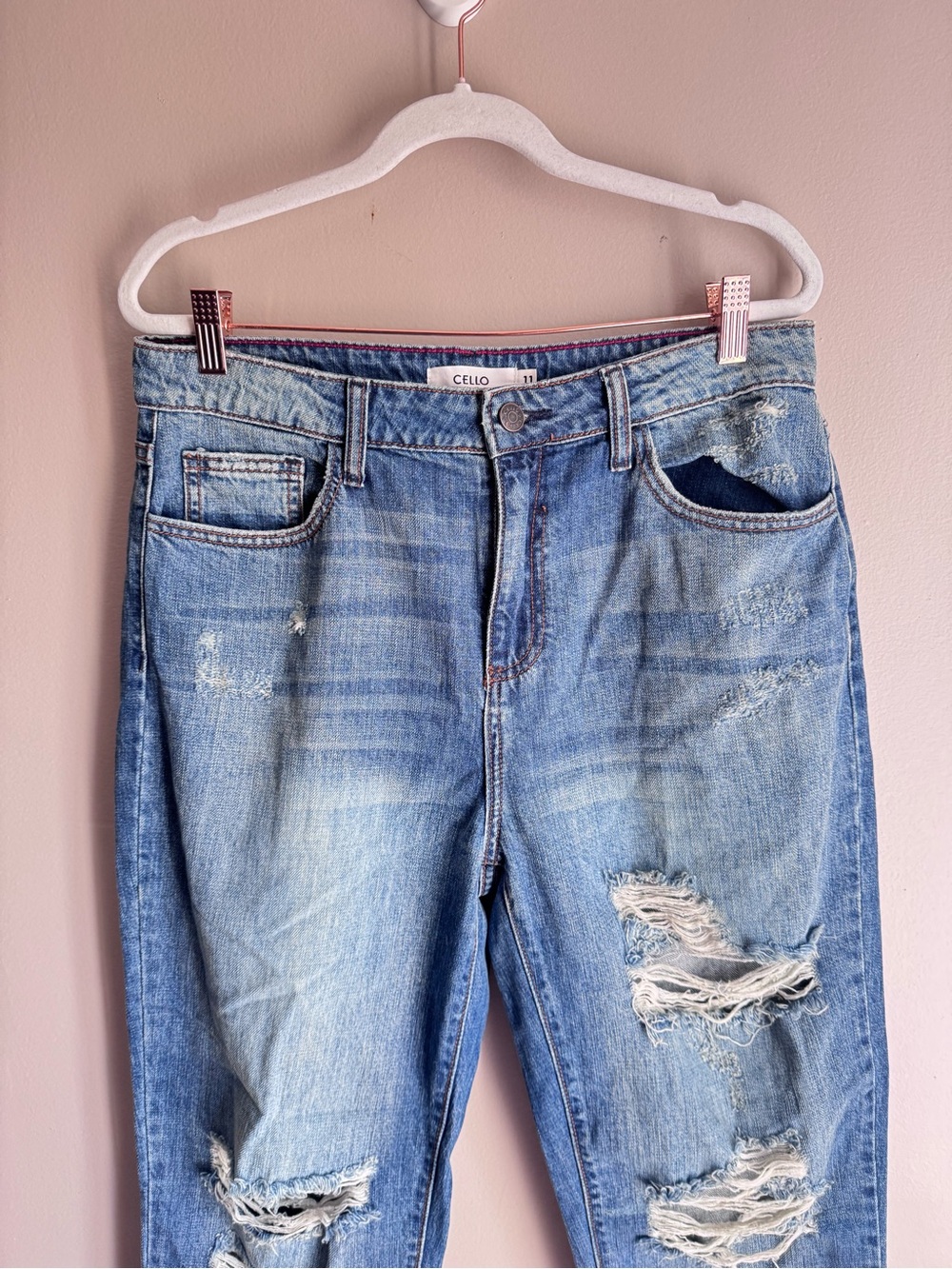 Cello Destructed Raw Hem Crop High Rise Jeans Ripped Destroyed 11 30 - Picture 2 of 10